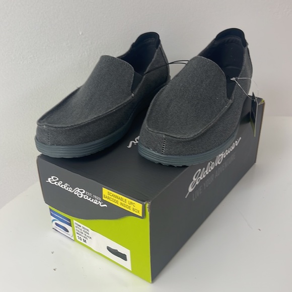 Brand new men’s Eddie Bauer slip on shoes. Full cushioned footbed. main image 2